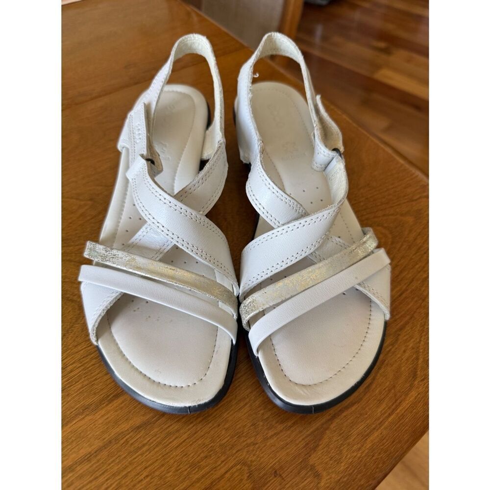 NEW Ecco Felicia” sandals
